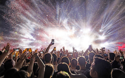 Vive el Benidorm Fest 2026 con Villas Holidays Costa Blanca